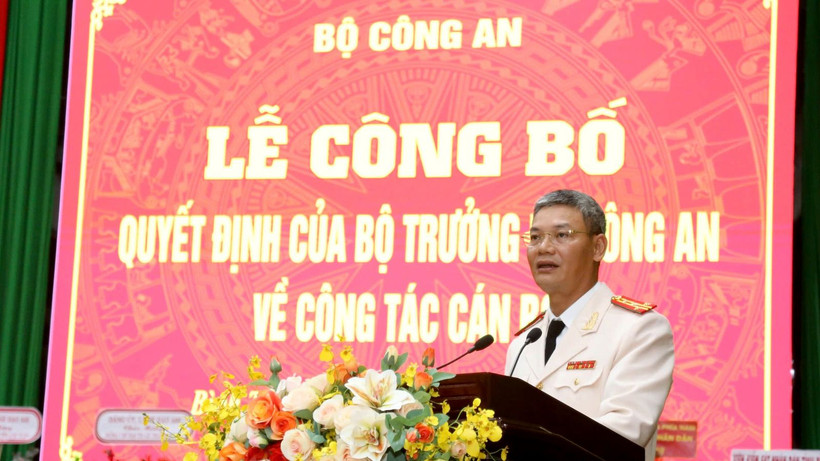 Đại tá Nguyễn Anh Tuấn, tân Phó Giám đốc Công an tỉnh Bình Thuận phát biểu.