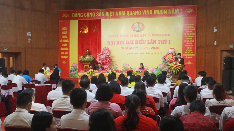 Quang cảnh đại hội.