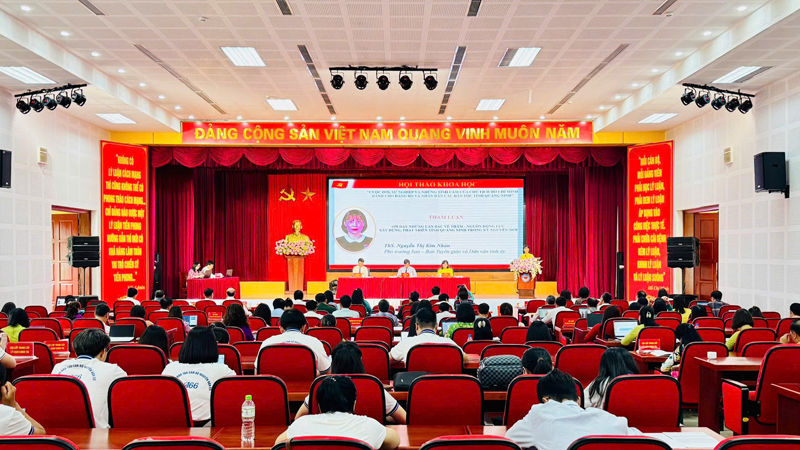 Quang cảnh hội thảo.