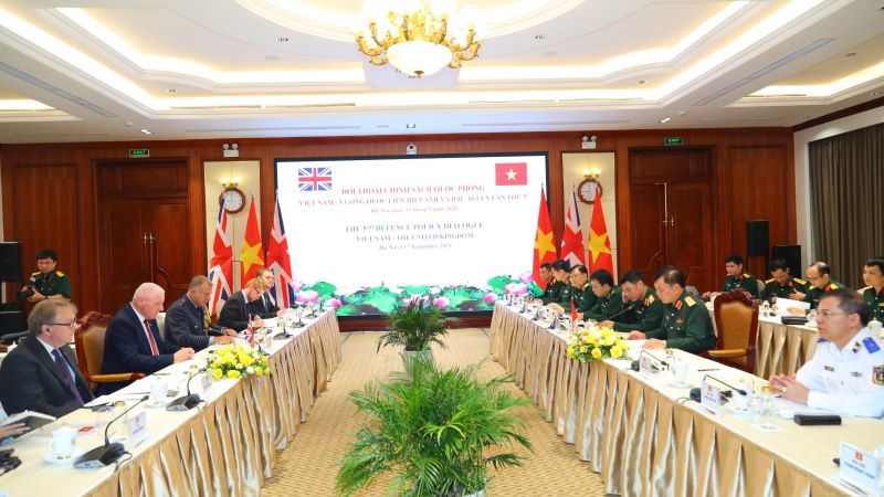 Quang cảnh Đối thoại Chính sách Quốc phòng Việt Nam-Anh lần thứ 5.