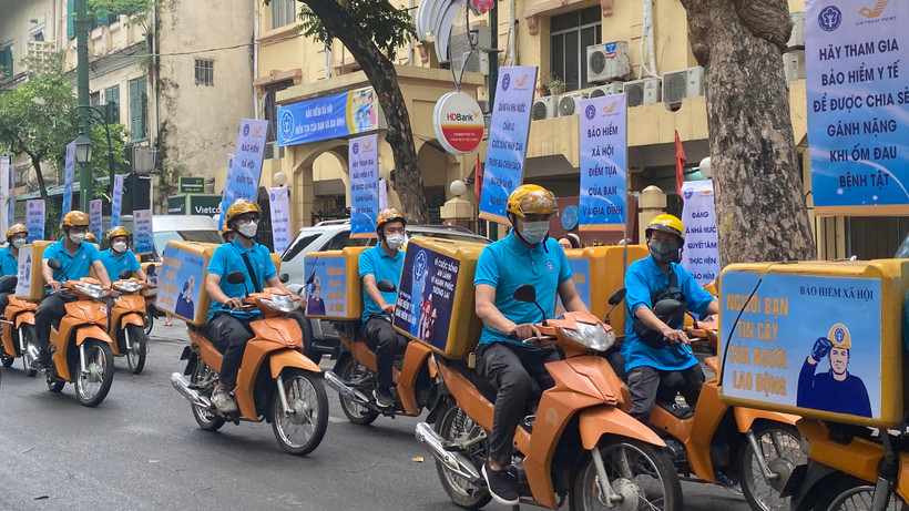 Ra quân Tháng vận động triển khai bảo hiểm xã hội toàn dân lần thứ ba, tháng 5/2022, tại Hà Nội (Ảnh: Tâm Trung).