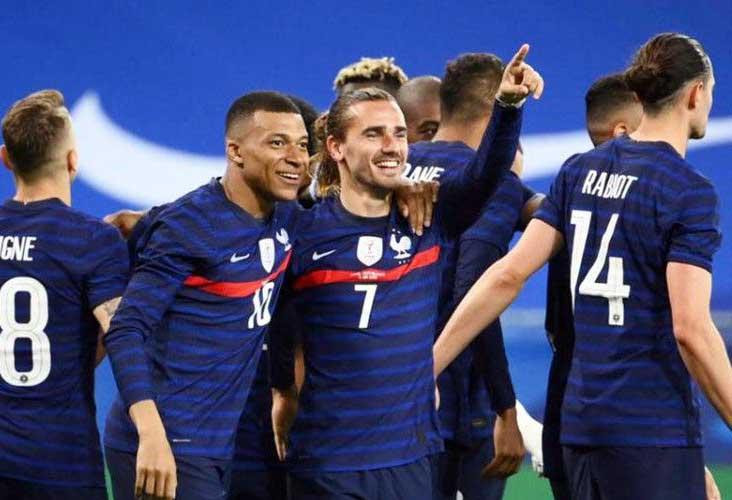 Niềm vui chiến thắng có đến với đội đương kim vô địch Pháp đêm nay (4/12) ?