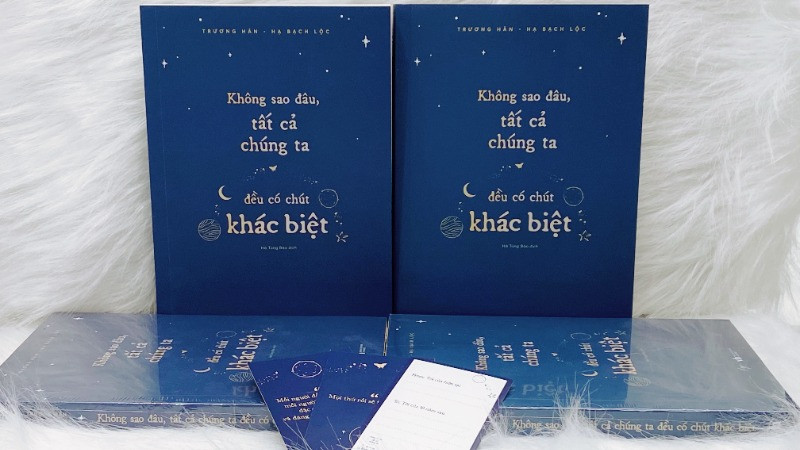 Cuốn sách "Không sao đâu, tất cả chúng ta đều có chút khác biệt" đang thu hút sự quan tâm của bạn đọc.