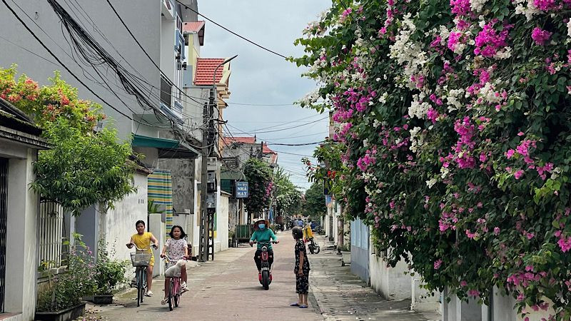 Diện mạo nông thôn xã Yên Từ (huyện Yên Mô, tỉnh Ninh Bình) khởi sắc nhờ chương trình xây dựng nông thôn mới. (Ảnh: XUÂN TRƯỜNG)