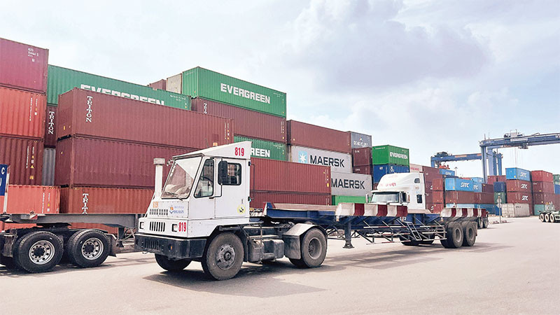 Nhiều container vô chủ tồn đọng tại cảng Cát Lái, thành phố Thủ Đức.