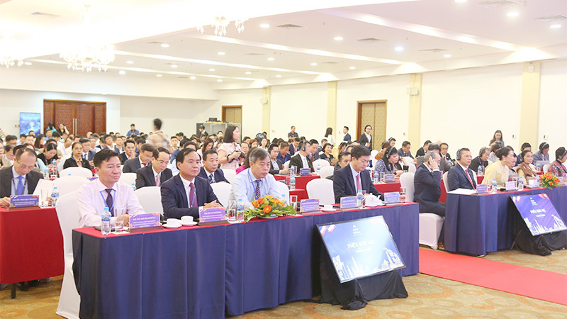Các đại biểu tham dự Hội nghị “Gặp gỡ Thái Lan”