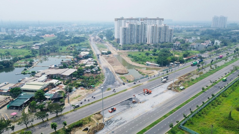 Dự án mở rộng Quốc lộ 50, đoạn tiếp giáp đường Nguyễn Văn Linh, huyện Bình Chánh.