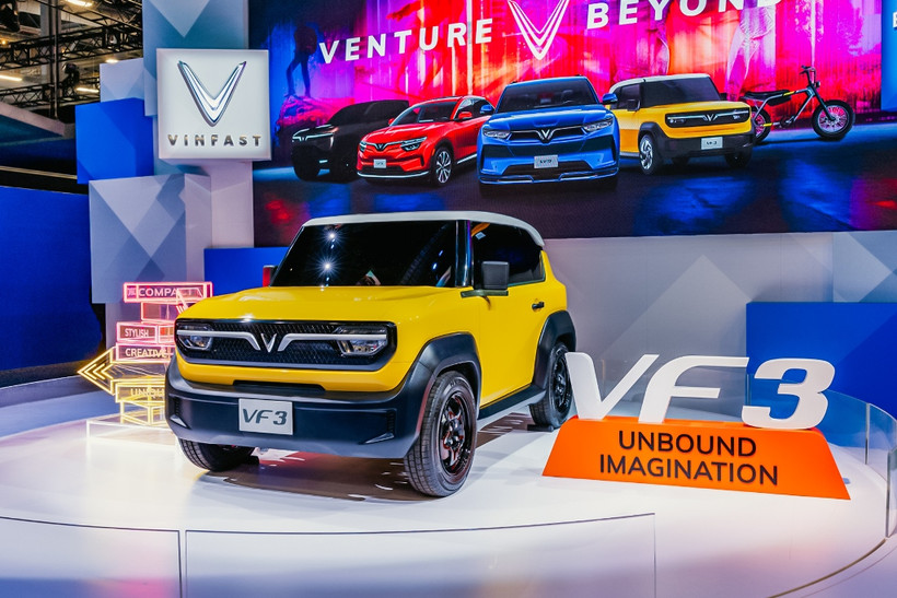 VinFast công bố ra mắt toàn cầu mẫu xe điện VF 3 tại CES 2024.