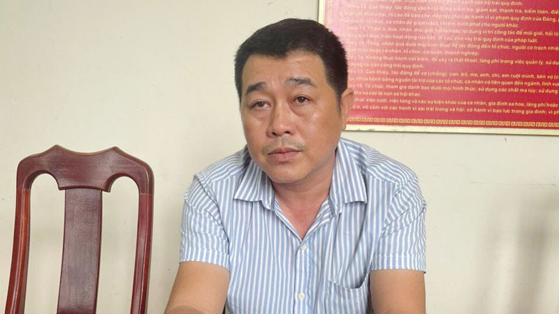 Bị can Phù Chí Hòa.