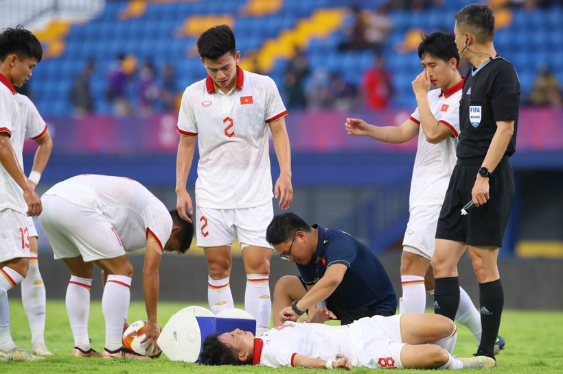 Những người hùng thầm lặng