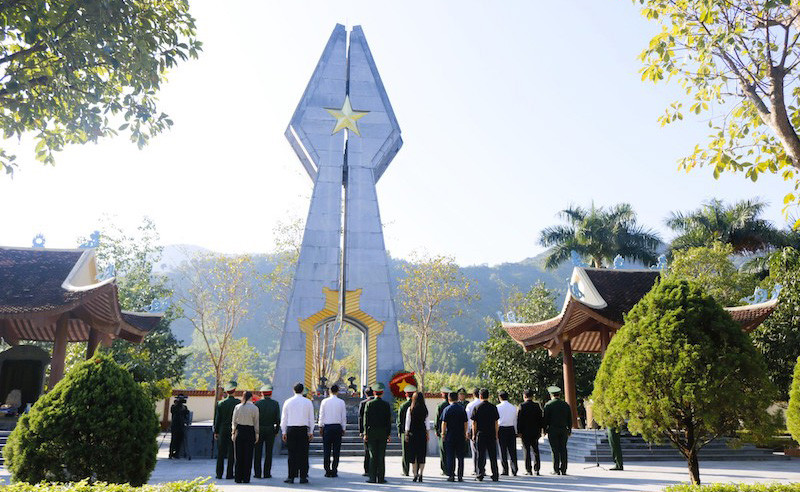 Đài tưởng niệm liệt sĩ Pò Hèn ở xã Hải Sơn, thành phố Móng Cái, tỉnh Quảng Ninh.