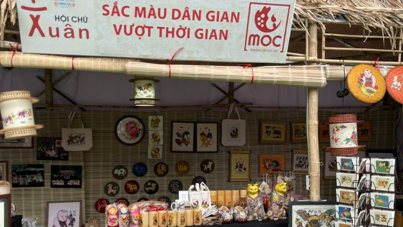 Không gian đậm sắc mầu văn hóa truyền thống.