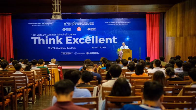 Quang cảnh lễ khai mạc.