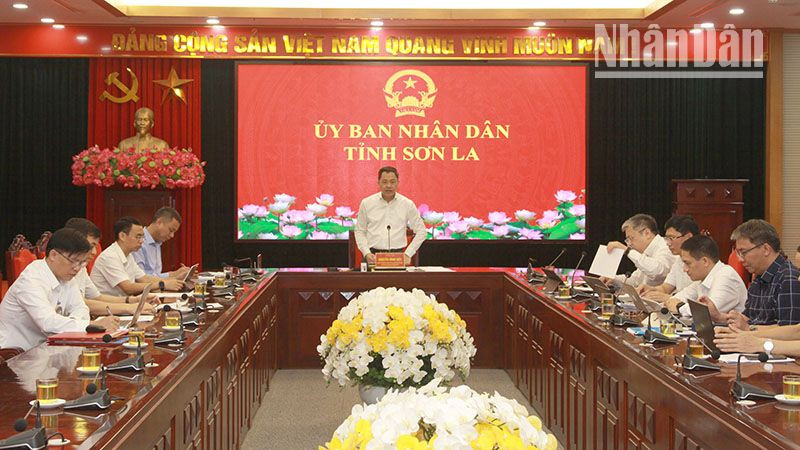 Họp trực tuyến về việc giải quyết những khó khăn, vướng mắc trong thực hiện các dự án bố trí dân cư và các dự án sử dụng nguồn dự phòng ngân sách Trung ương năm 2024.