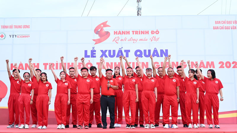 Lễ xuất quân chương trình "Hành trình đỏ" năm 2023, tại Kiên Giang.