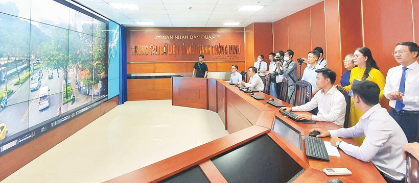 Vận hành thử Trung tâm dữ liệu và điều hành thông minh Ủy ban nhân dân Quận 3. 
