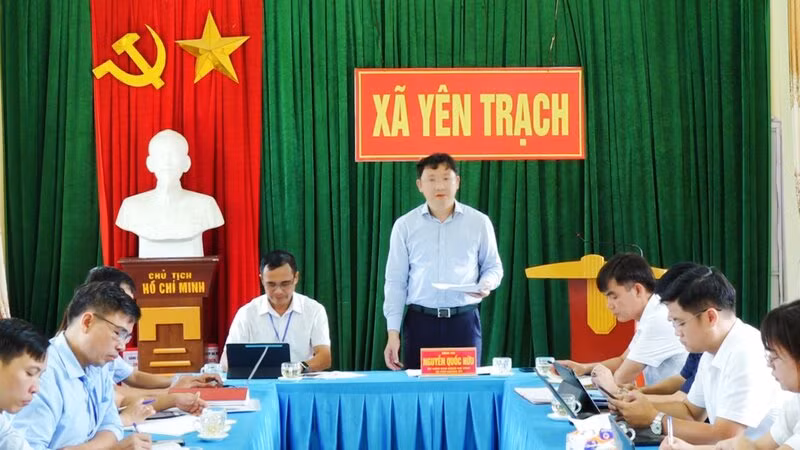 Thường trực Huyện ủy Phú Lương về xã để triển khai chuẩn bị đại hội đảng bộ, xây dựng báo cáo chính trị và phương án nhân sự.