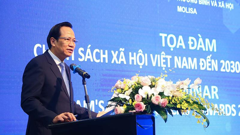 Bộ trưởng Lao động-Thương binh và Xã hội Đào Ngọc Dung phát biểu tại tọa đàm.