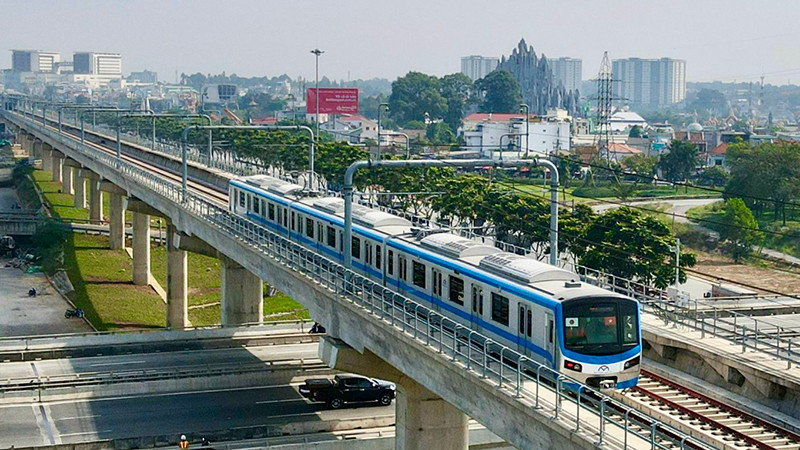 Tuyến metro số 1 Bến Thành-Suối Tiên chạy thử lần thứ nhất vào ngày 29/8/2023. (Ảnh THẾ ANH)