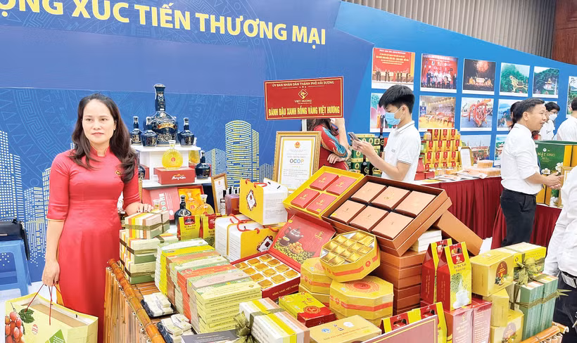 Sản phẩm OCOP Hải Dương được đưa lên nhiều trang thương mại điện tử.