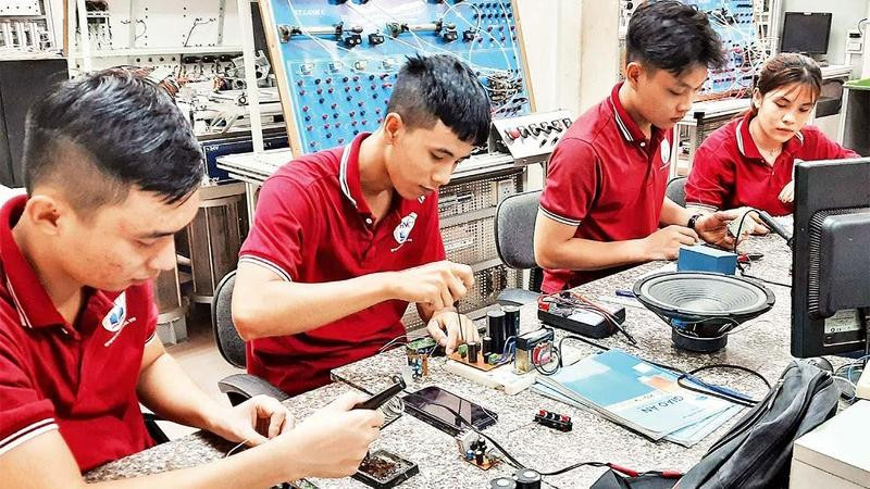 Sinh viên Trường cao đẳng Kỹ nghệ II, Thành phố Hồ Chí Minh (Ảnh minh họa: Khánh Trình).