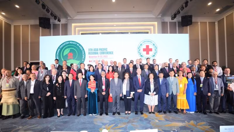 Các đại biểu tham dự Hội nghị AP-11.