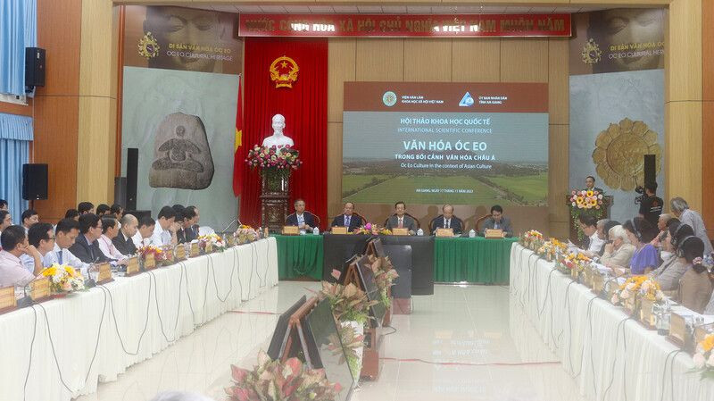 Quang cảnh hội thảo.