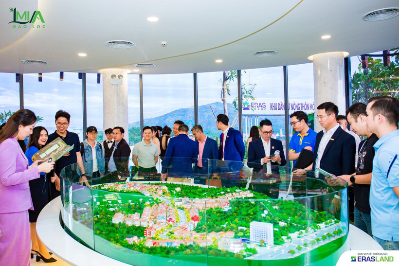 Sự kiện thu hút đông đảo khách hàng, nhà đầu tư tham dự.