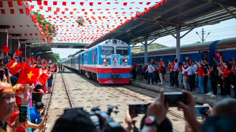 Đà Nẵng sẽ nghiên cứu đầu tư tuyến đường sắt đô thị Đà Nẵng-Quảng Nam. 