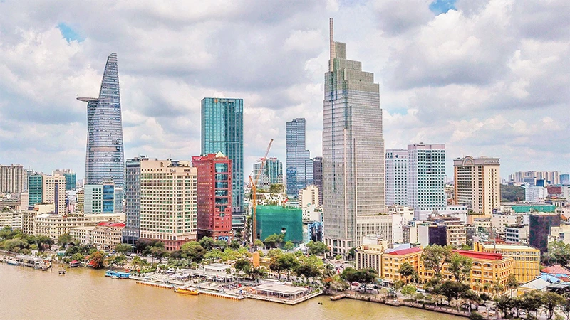 Một góc Thành phố Hồ Chí Minh. Ảnh: KHÁNH TRÌNH.