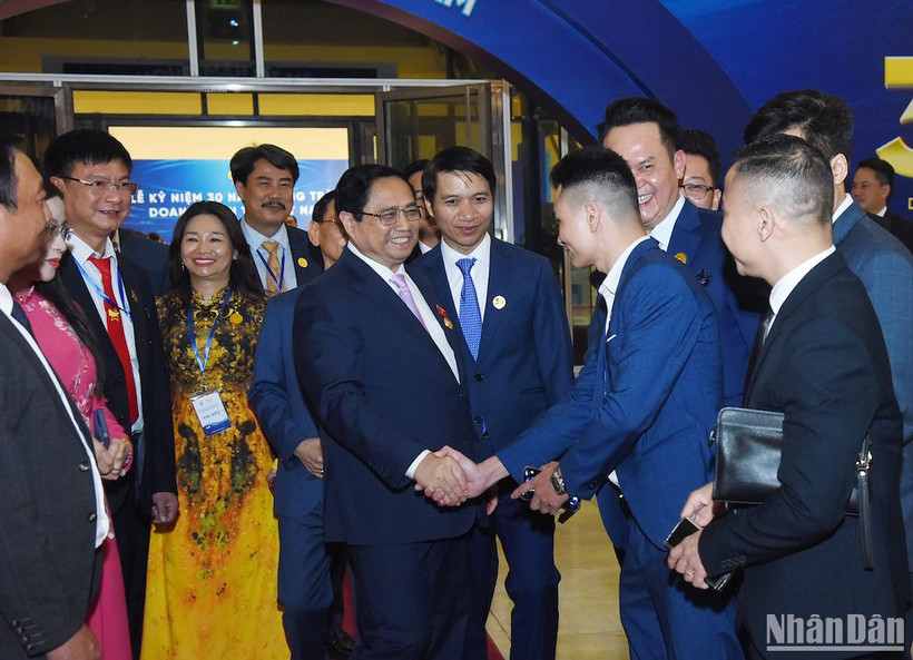 Thủ tướng Phạm Minh Chính và các đại biểu tại lễ kỷ niệm.