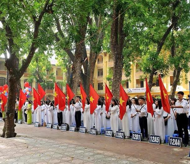 Học sinh khối lớp 12 (Ảnh: Trường THPT Phan Đình Phùng, Hà Nội)