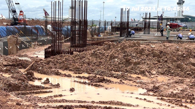 Kiểm tra công tác phòng, chống bão Talim tại sân bay Tân Sơn Nhất.
