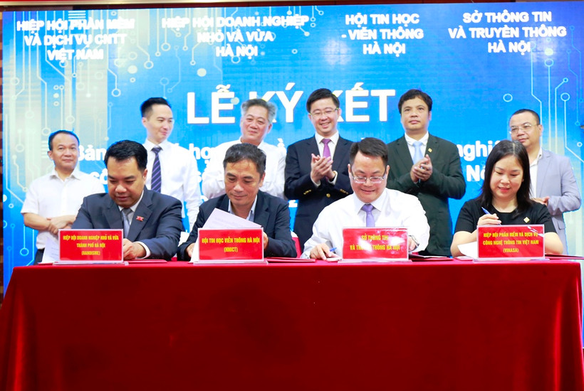 Hiệp hội Phần mềm và Dịch vụ Công nghệ thông tin (VINASA) và Sở Thông tin và Truyền thông thành phố Hà Nội ký Bản ghi nhớ hợp tác.