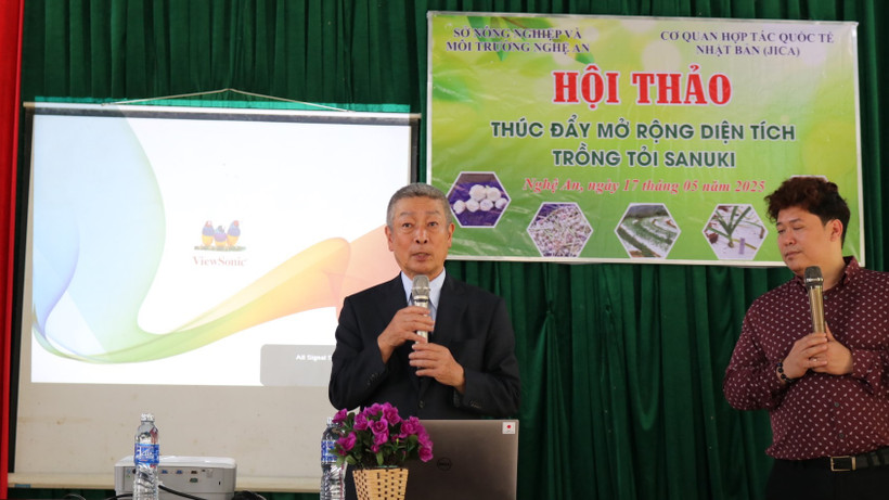 Ông Kondo Takashi, Chủ tịch Hợp tác xã Farmers’ Co-op chia sẻ tại buổi hội thảo. (Ảnh: JICA)