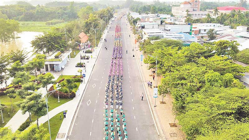 Lễ hội áo bà ba, áo dài xác lập kỷ lục Việt Nam