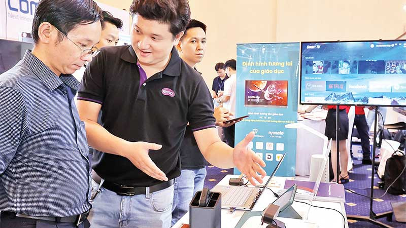 Triển lãm giải pháp chuyển đổi số tại Tech4life 2023 ở Thành phố Hồ Chí Minh.
