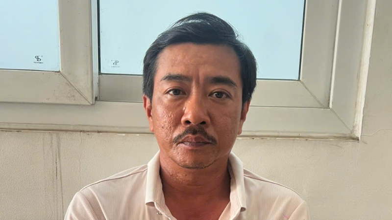 Đối tượng Nguyễn Tấn Đạt.