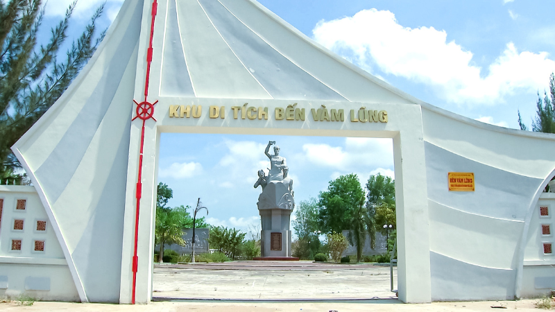 Khu di tích lịch sử Bến Vàm Lũng tại xã Tân Ân, huyện Ngọc Hiển, tỉnh Cà Mau