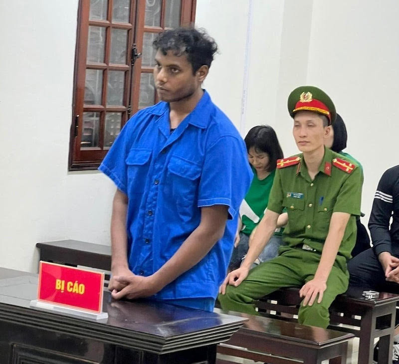 Bị cáo Shama Rohit tại phiên toà sơ thẩm.