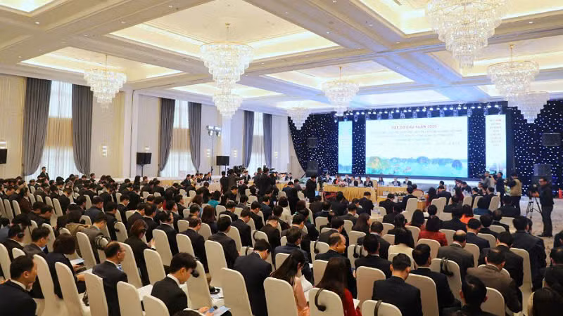 Quang cảnh Chương trình Gặp gỡ đầu Xuân 2025 tại Quảng Ninh.