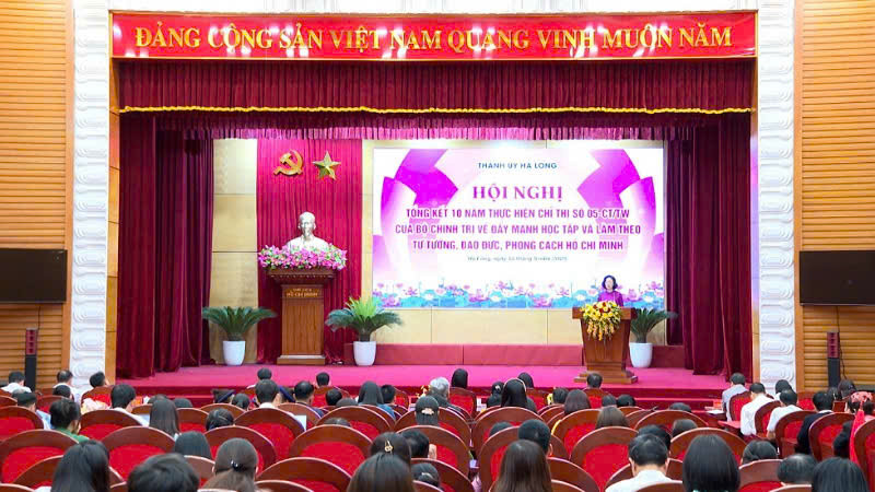 Quang cảnh Hội nghị.