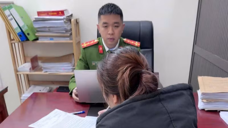 Nạn nhân trình báo tại cơ quan Công an.