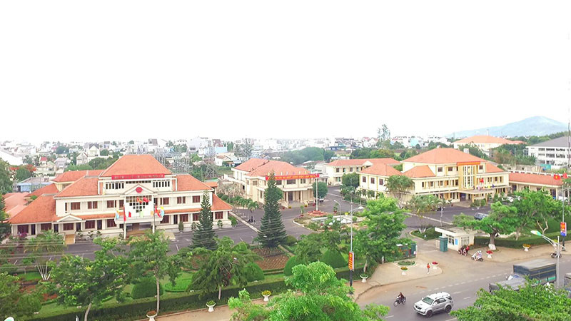 Trụ sở Huyện ủy, Ủy ban nhân dân huyện Đức Trọng, tỉnh Lâm Đồng.