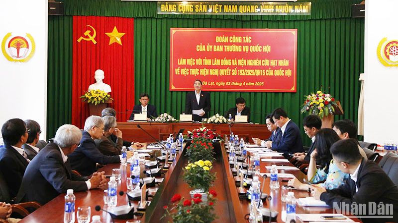 Đồng chí Nguyễn Đức Hải, Ủy viên Trung ương Đảng, Phó Chủ tịch Quốc hội chủ trì làm việc với tỉnh Lâm Đồng và Viện Nghiên cứu hạt nhân.