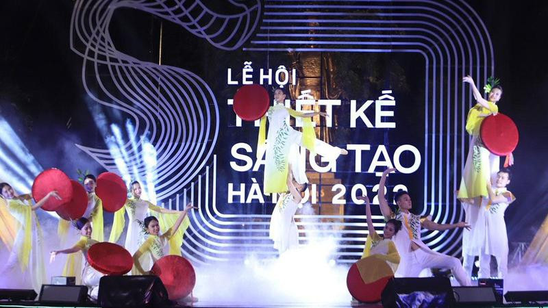 Khai mạc Lễ hội Thiết kế Sáng tạo Hà Nội 2022 (Ảnh: GIang Nam).