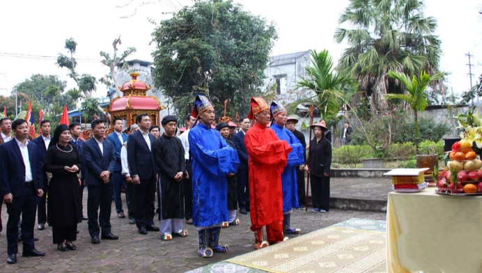 Lễ hội đền Đuổm với những nét văn hoá, tín ngưỡng đặc sắc.