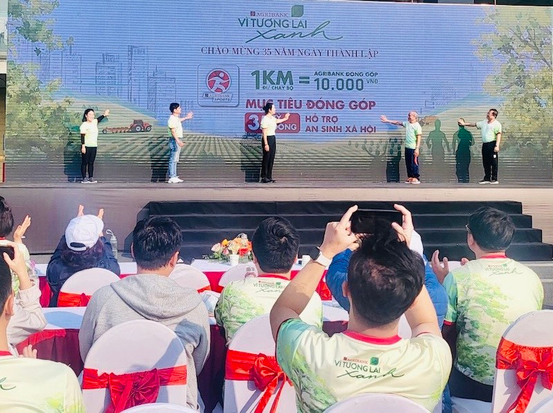 Agribank phát động giải chạy "Vì tương lai xanh"