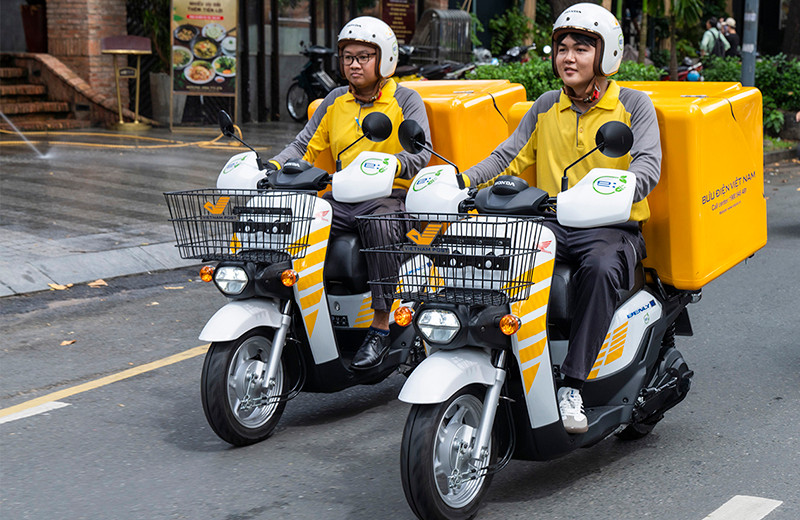 Loại xe máy điện được Bưu điện Việt Nam sử dụng trong giao hàng. (Ảnh: VNPost)