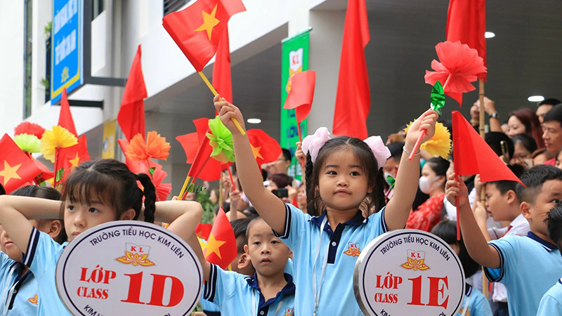 Học sinh Trường tiểu học Kim Liên, Hà Nội, trong lễ khai giảng năm học mới 2023-2024. (Ảnh NAM NGUYỄN)